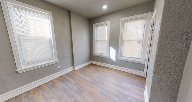 Building Photo - 1244 S Markoe St