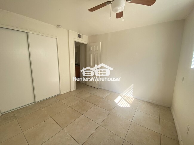 Building Photo - 325 S Pioneer