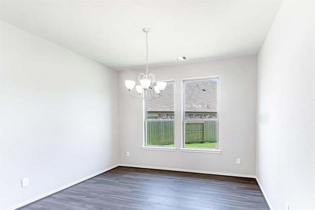 Building Photo - 25435 Kidwiler Dr