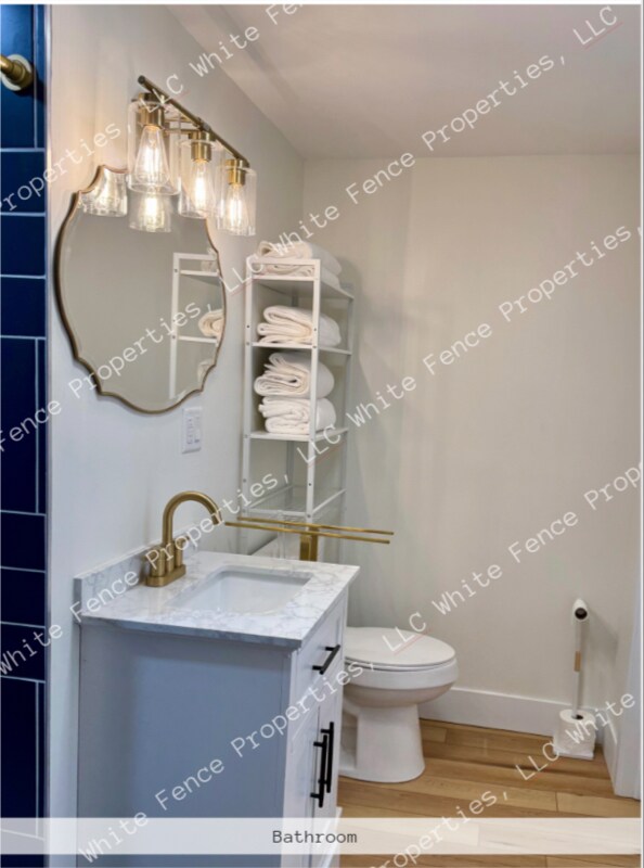 Building Photo - 247 Strong Ave