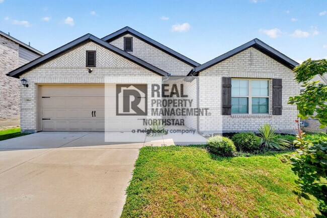 Building Photo - 1804 Huisache St