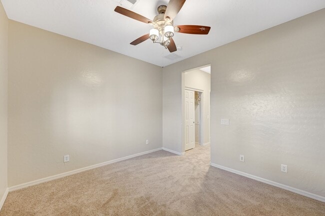 Building Photo - 4 Bedroom Home in Silverstone Ranch / No Rear Neighbors!