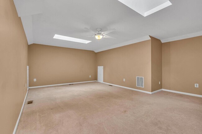 Building Photo - 31 Fair Acres Ct