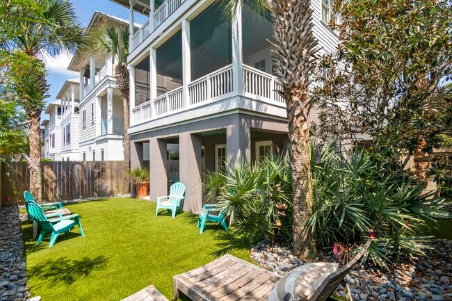 Building Photo - 153 Cypress Dr