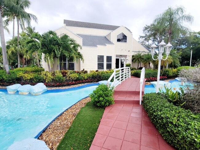 Building Photo - 3421 NW 44th St