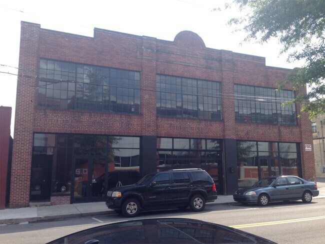 Building Photo - 125 Inman St E