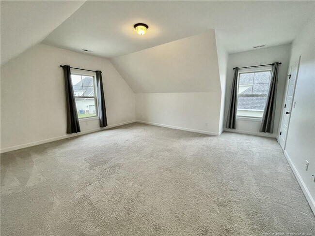 Building Photo - 3037 Eaglecrest Ln