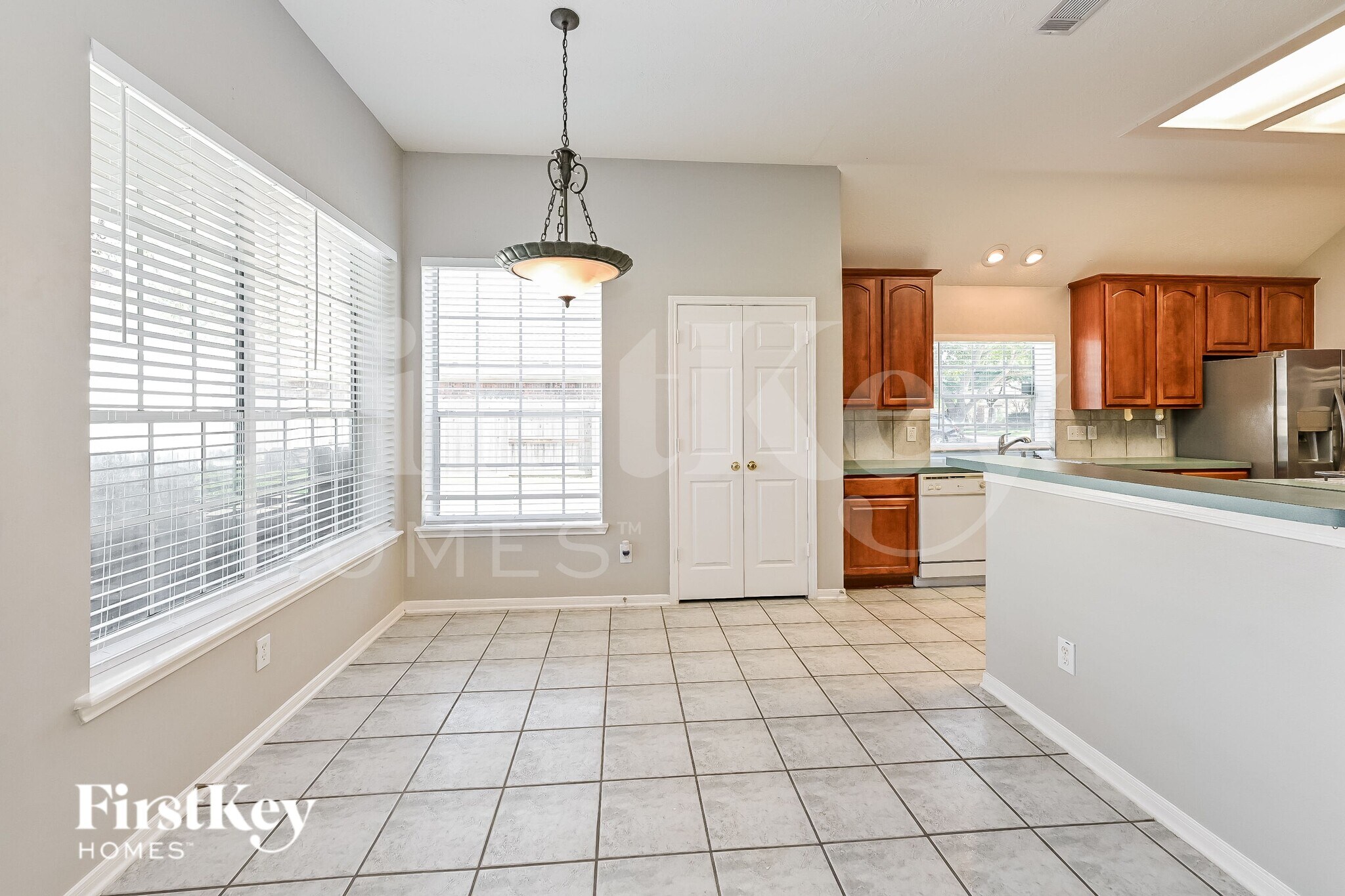 Building Photo - 2870 Wimbledon Ln