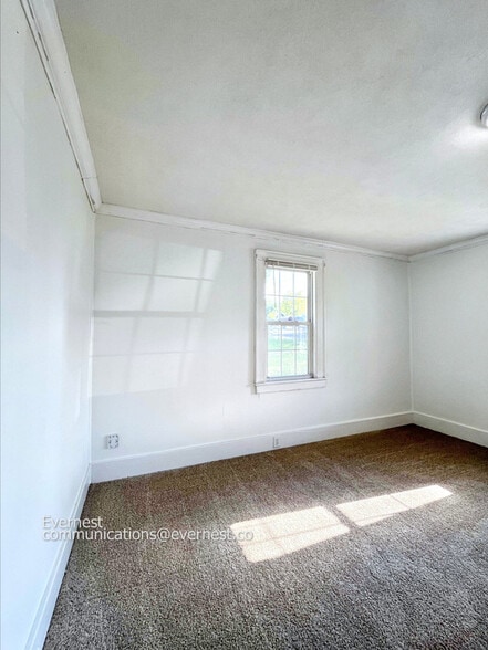 Building Photo - 1304 Joseph Ave