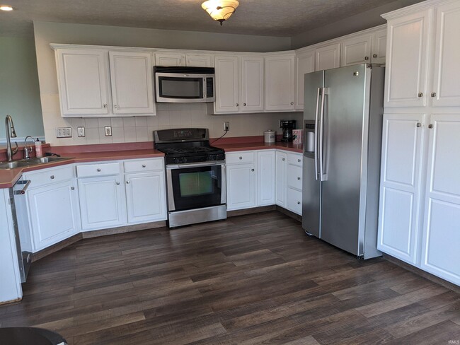 Building Photo - 52849 Red Fox Trail