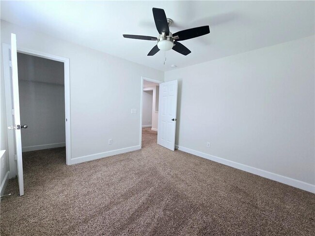 Building Photo - 1273 Lanier Springs Dr NE