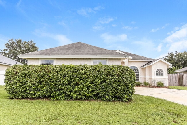 Building Photo - 3720 Arava Dr