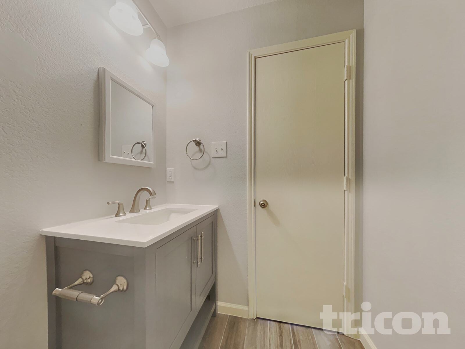 Building Photo - 268 Ariel Ln