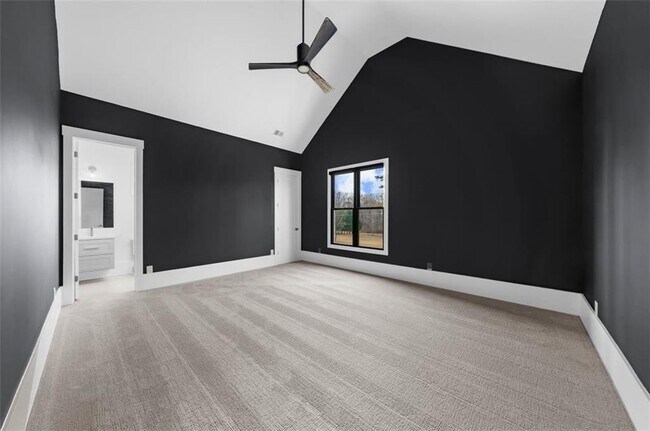 Building Photo - 2386 Trinity Church Rd