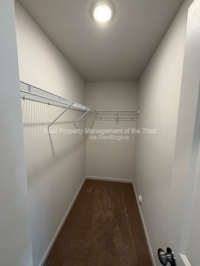 Building Photo - 3503 Marksbury Dr