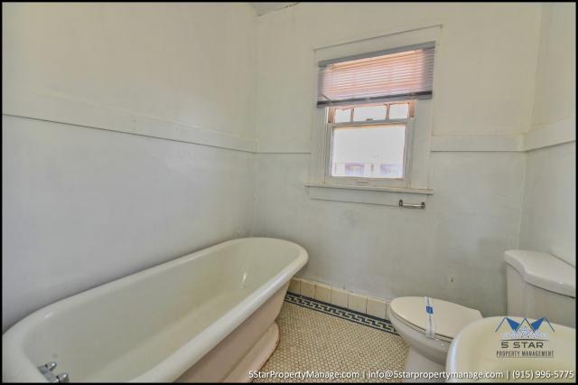 Building Photo - 1 bedroom in El Paso TX 79902