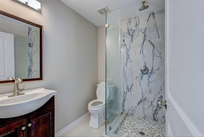 Building Photo - 5647 Belarbor St