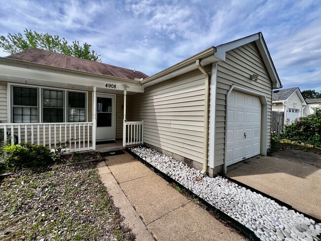 Building Photo - Beautiful 4 bedroom home in Salem