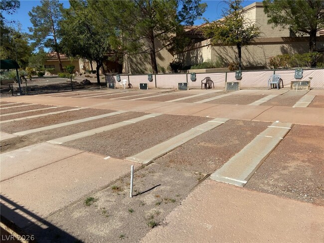 Building Photo - 2741 Sungold Dr