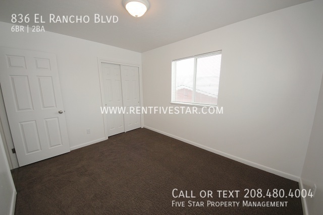Building Photo - 836 El Rancho Blvd