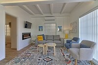 Building Photo - 1078 Seaward- MFR