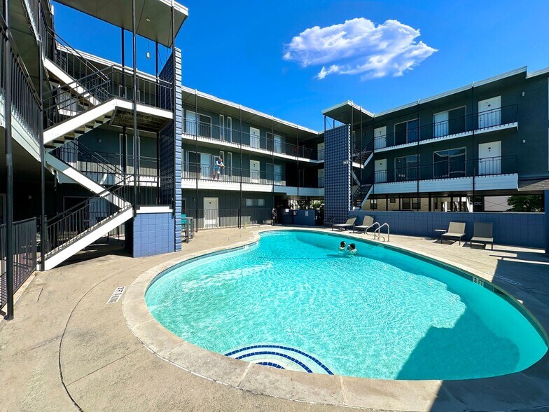 Interior Photo - La Casita
