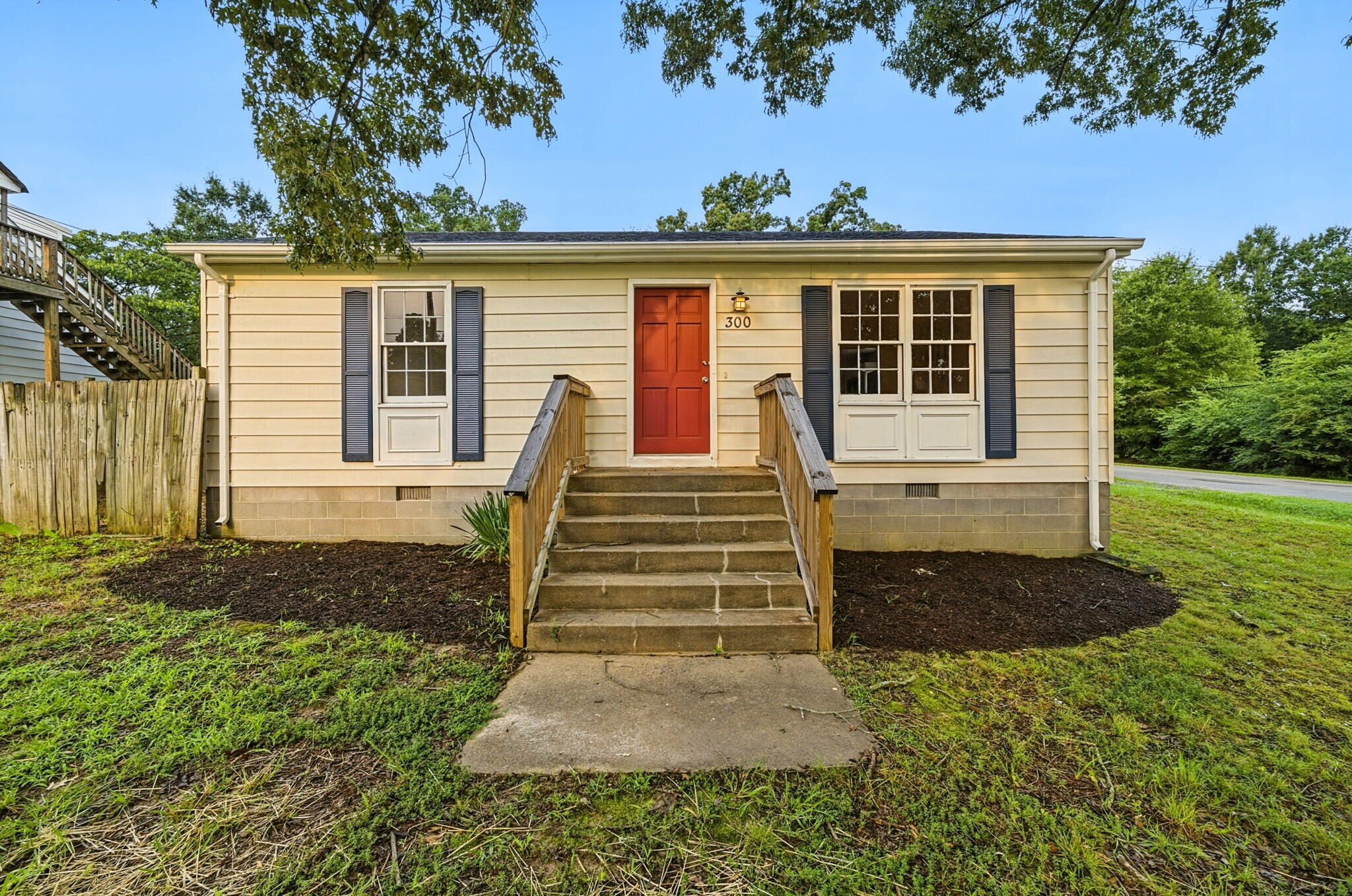 Building Photo - 300 Marlin Dr