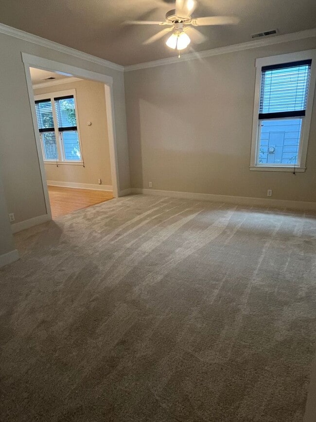 Building Photo - 2477 Switzerland Ln