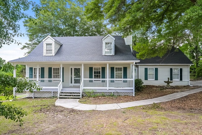Building Photo - 521 Sequoia Ct