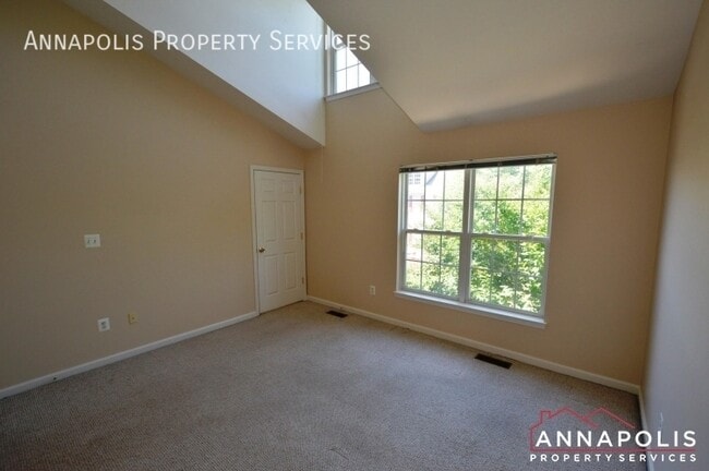 Building Photo - 66 Harbour Heights Dr