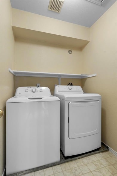 Building Photo - 8336 Alvin High Ln