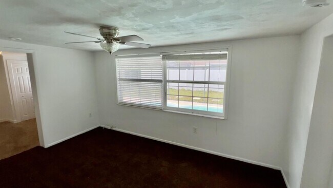 Building Photo - 7701 Ironbark Dr