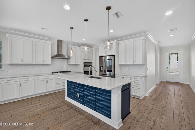 Building Photo - 855 Flach Dr