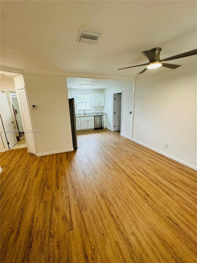 Building Photo - 5630 Simms St