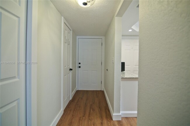 Building Photo - 8500 SW 109th Ave