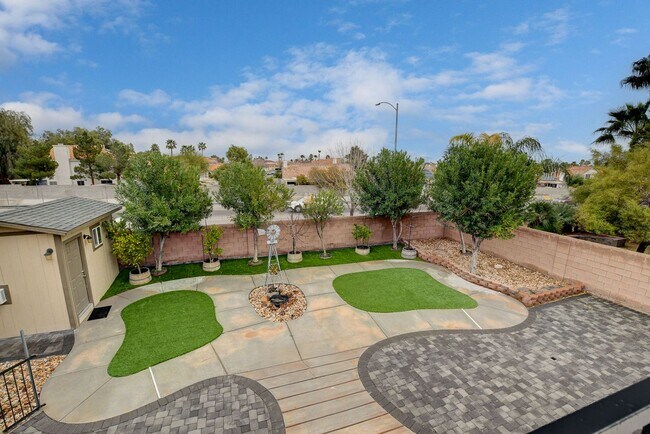 Building Photo - 4 Bedroom in North Las Vegas Near Aliante