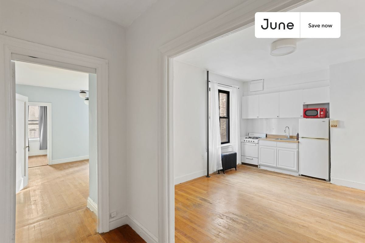 Building Photo - 609 W 151th St