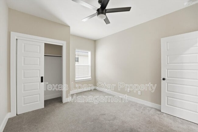 Building Photo - 3107 Grassmere St