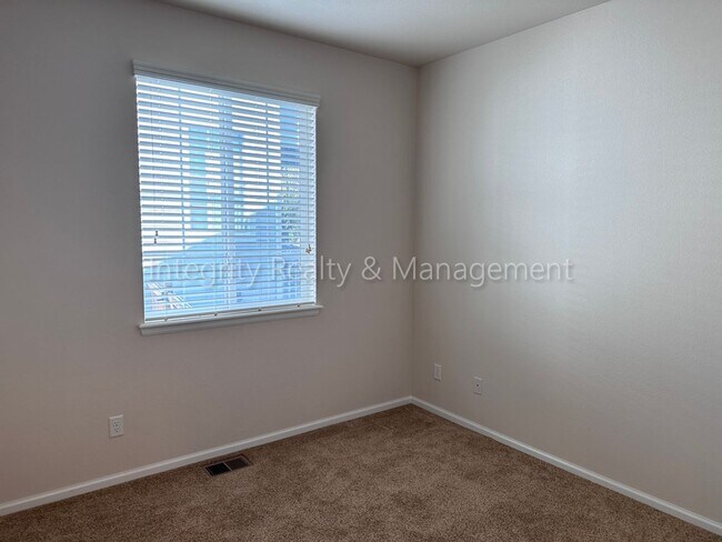 Building Photo - 3762 Cadence Dr