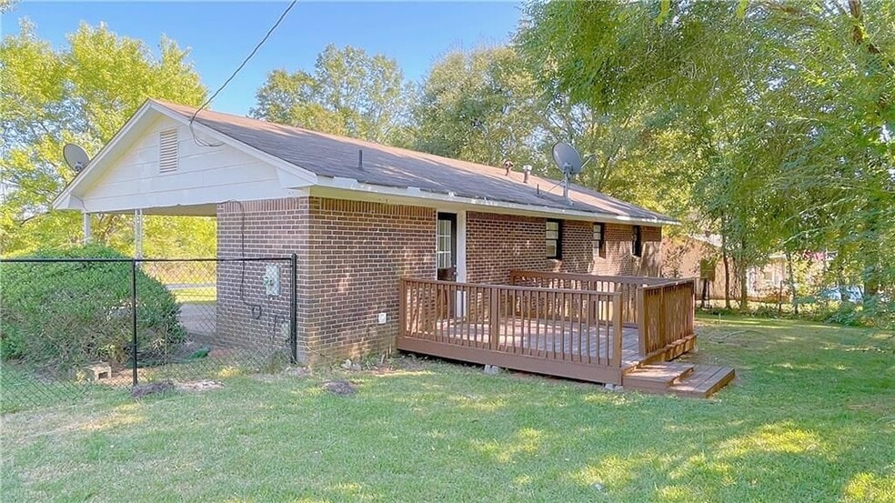 Building Photo - 122 Barnesville Rd