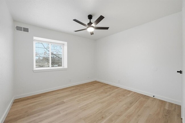 Building Photo - 4908 West Gate Blvd