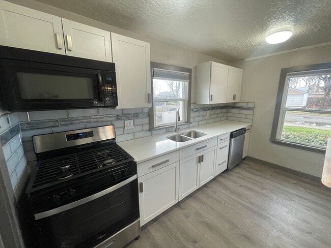 Building Photo - Cozy 1-Bed, 1-Bath Home in Ogden