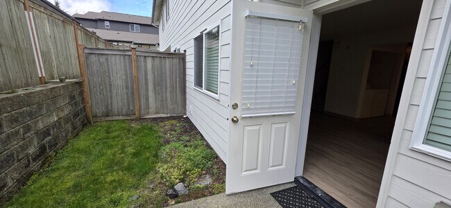 Building Photo - 2313 116th St SW