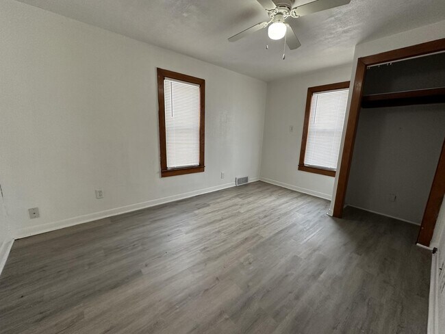 Building Photo - 209 Lincoln Park Blvd