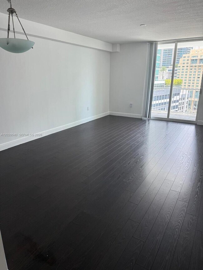 Building Photo - 1250 S Miami Ave