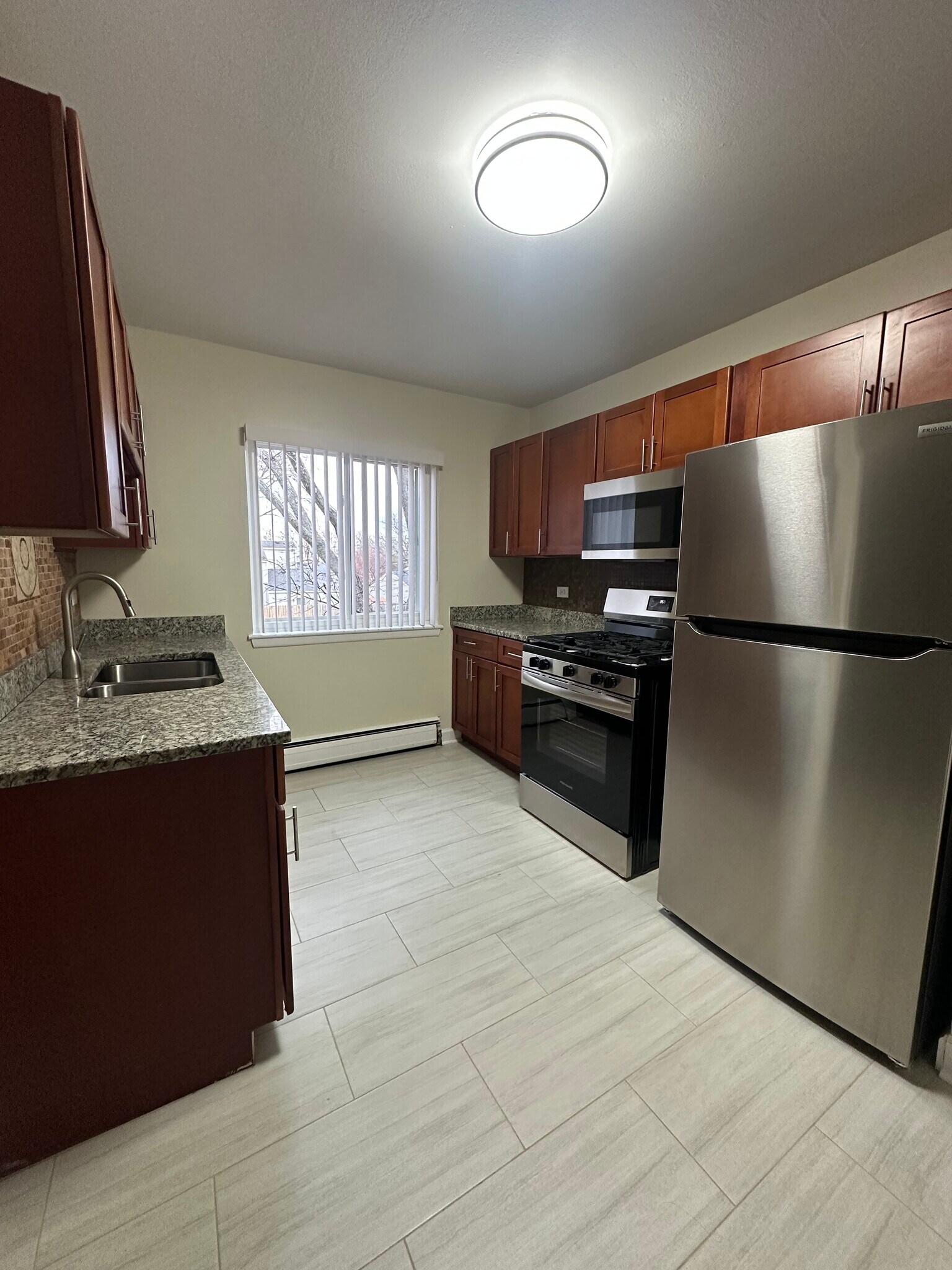 Building Photo - 705 Court of Spruce