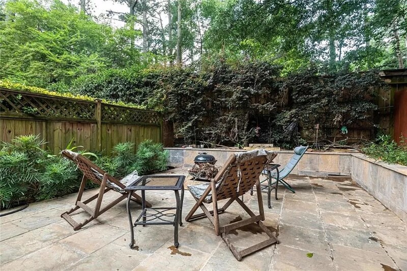 Building Photo - 2644 Valmar Dr