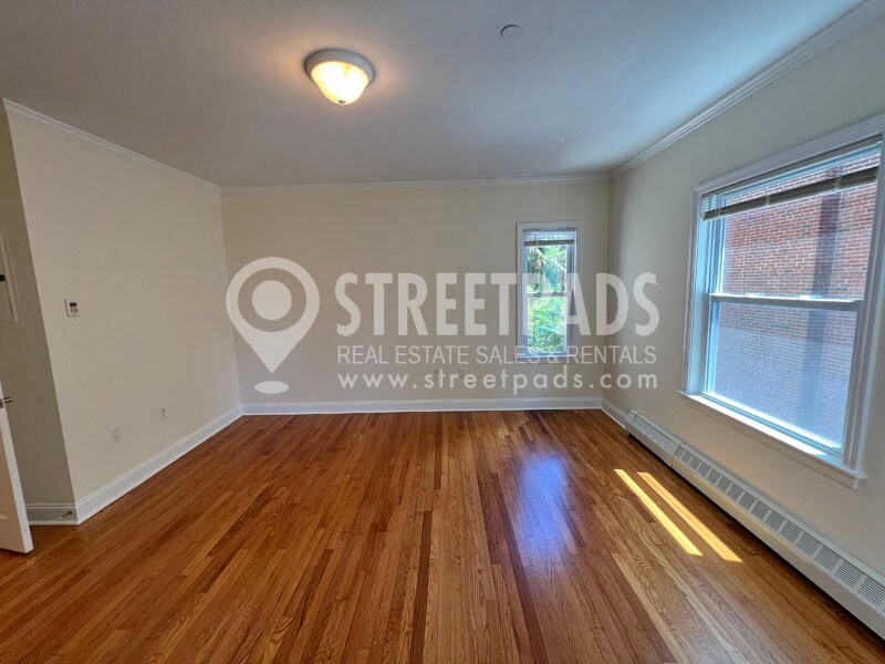 Building Photo - 1 Langdon Sq