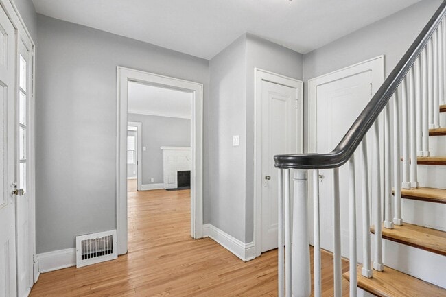 Building Photo - 5315 73rd St