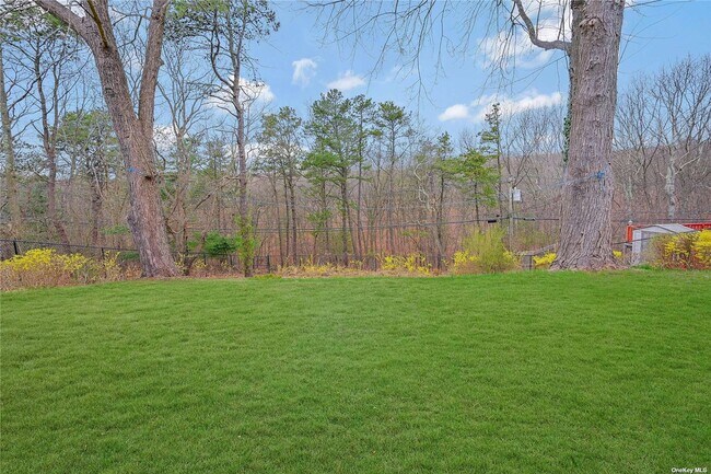 Building Photo - 28 Morewood Dr
